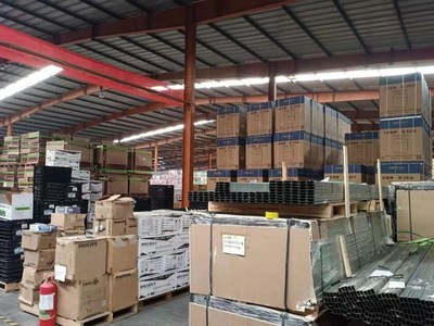 信陽大件快遞倉儲(chǔ)服務(wù)，河南優(yōu)途貨物運(yùn)輸 值得信賴的貨物代理專家